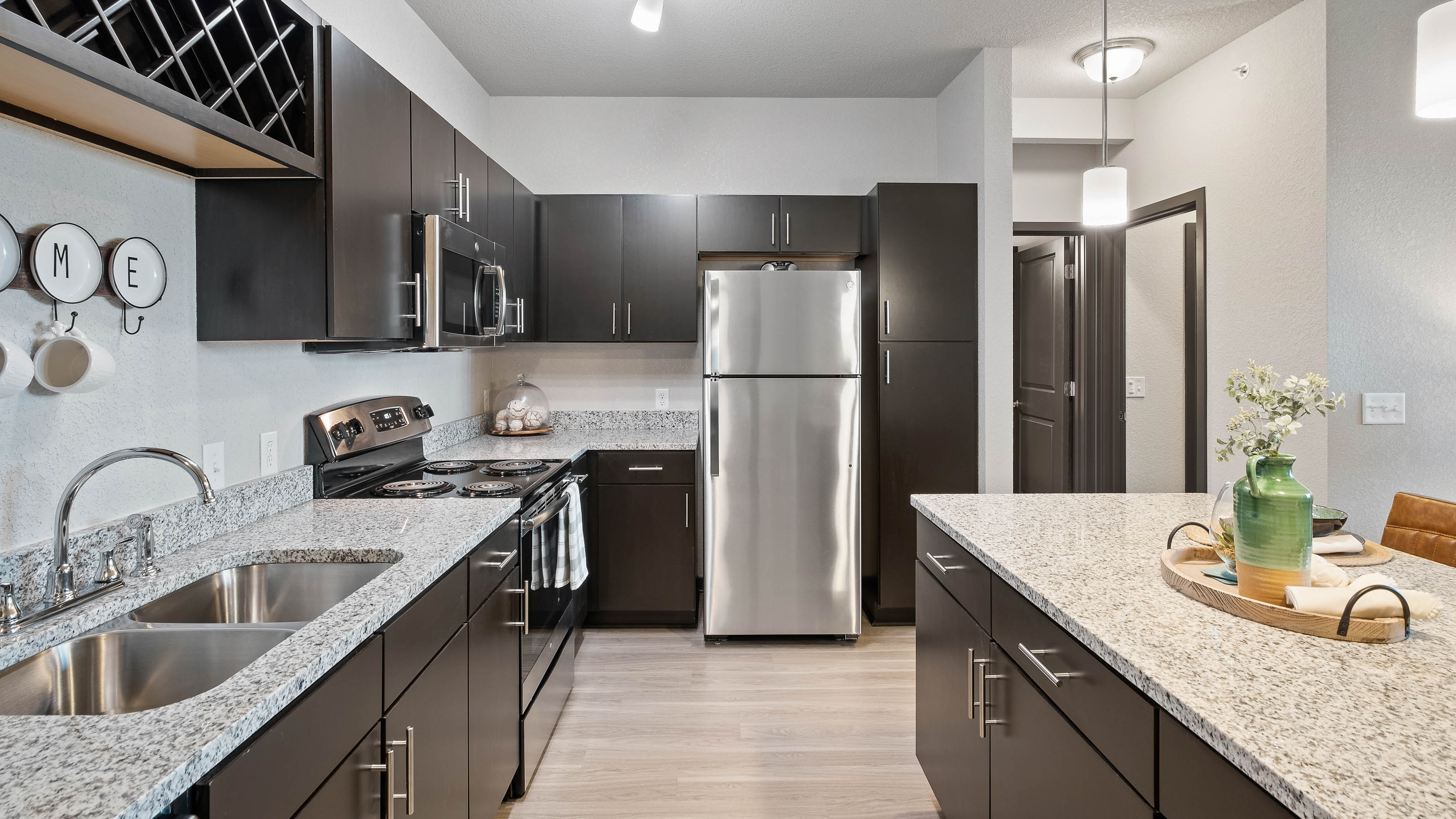 Photos of Springs at the Reserve Apartments in Wyoming, MI